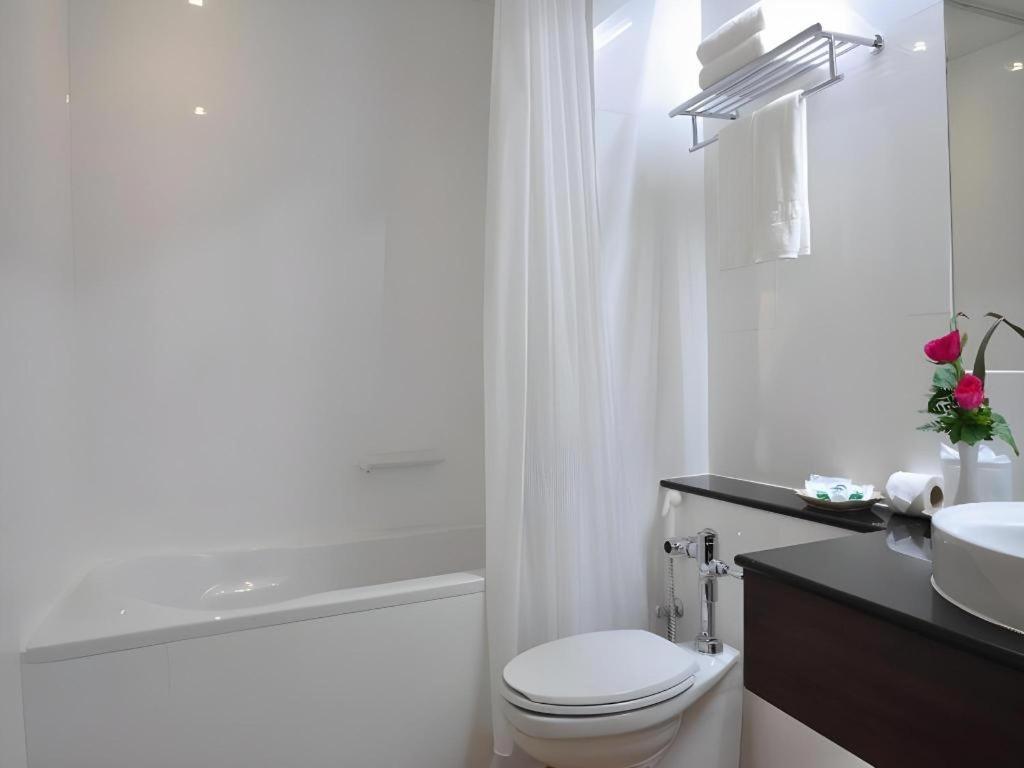 The Color Hotel Hat Yai Exterior foto